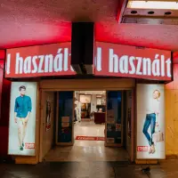 Cream Használtruha üzlet - Nyugati tér - aluljáró